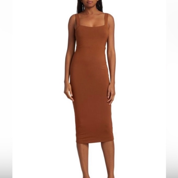 GOOD AMERICAN 90s Tank Midi Dress - Picture 5 of 13